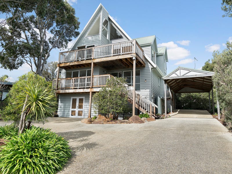 8 Asquith Avenue, Mount Martha, Vic 3934 8 Asquith Avenue, Mount Martha, Vic 3934