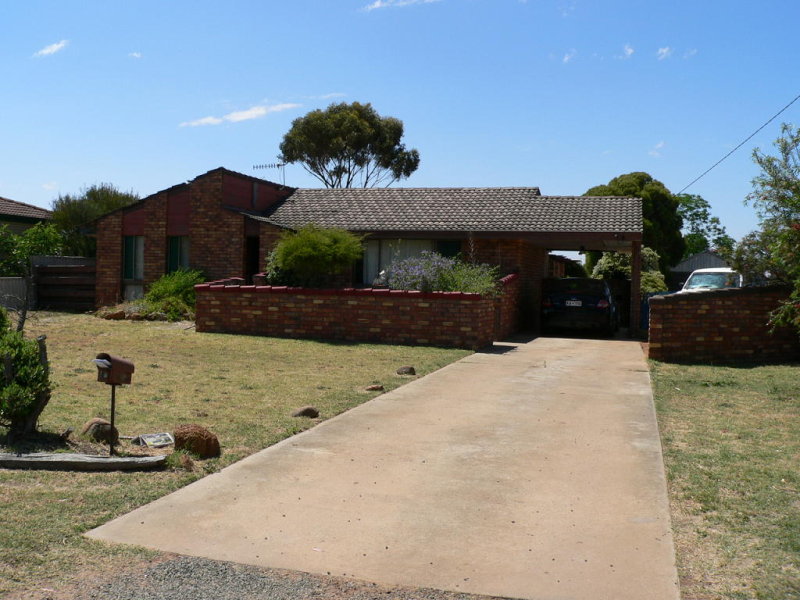 45 Annie Street, Katanning, WA 6317 Property Details