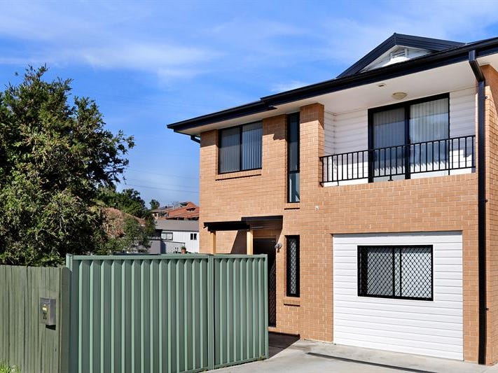 2C Hoskins Ave, Warrawong, NSW 2502 Property Details