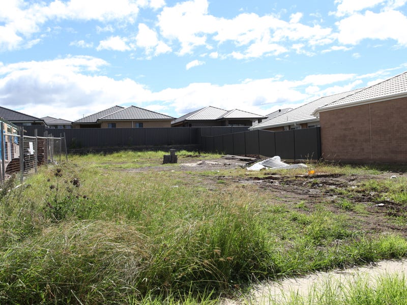 10 Kew Street, Gregory Hills, NSW 2557