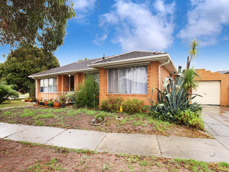 17 Sherbourne Road, Gladstone Park, VIC 3043