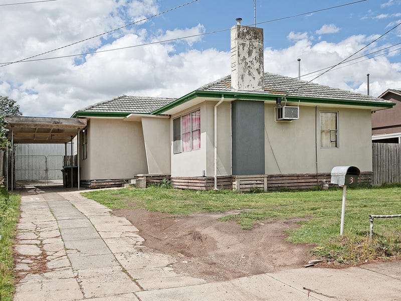 Real Estate & Property for Sale in Hampton Park, VIC 3976 (+1 location