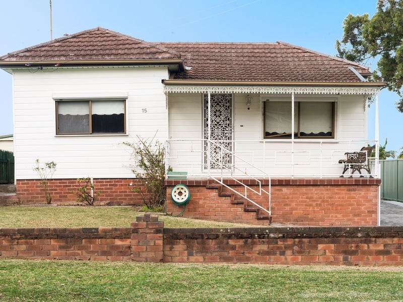 15 Wilford St, Corrimal, NSW 2518 Property Details