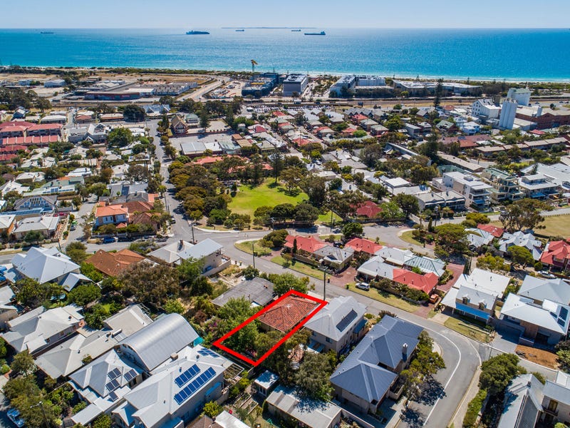 24 Alfred Road, North Fremantle, WA 6159 - realestate.com.au