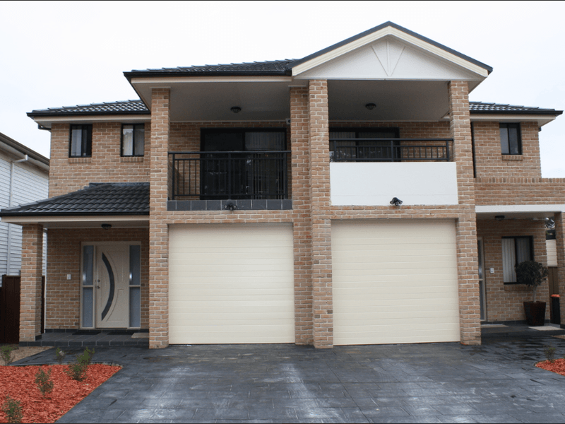 4 Penrose Avenue, East Hills, NSW 2213