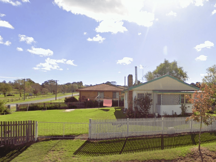 54 Pelham Street, Tenterfield, NSW 2372