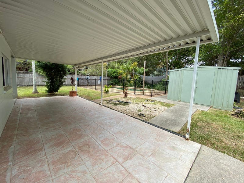 8 Fishburn Street, Bentley Park, QLD 4869