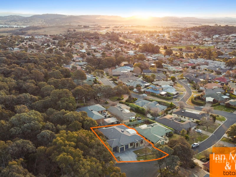 8 Place, Jerrabomberra, NSW 2619 Property Details