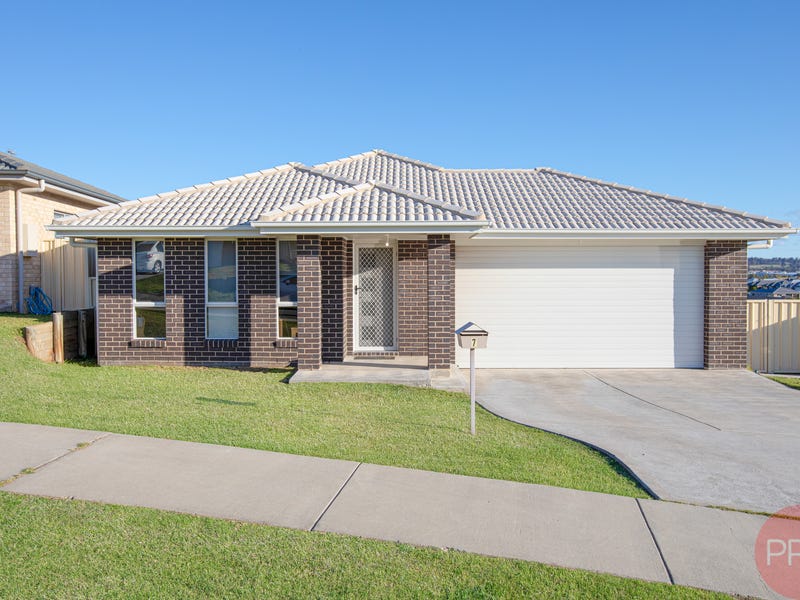 7 Barbara Court, Rutherford, NSW 2320