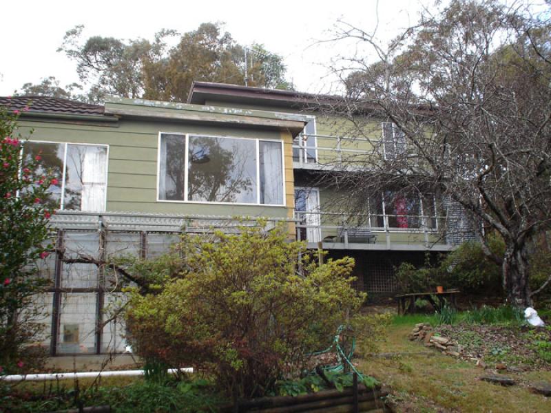 35 Asquith Avenue, Wentworth Falls, NSW 2782