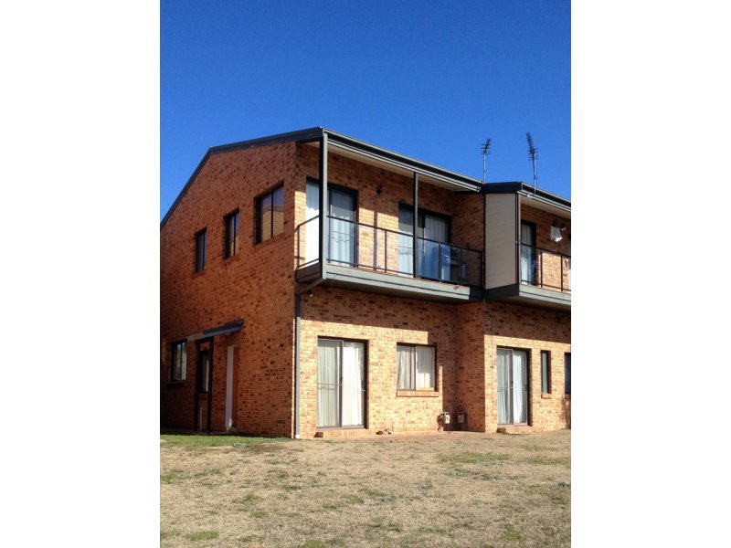 4/15 Kirwan Close, Jindabyne, NSW 2627 Property Details