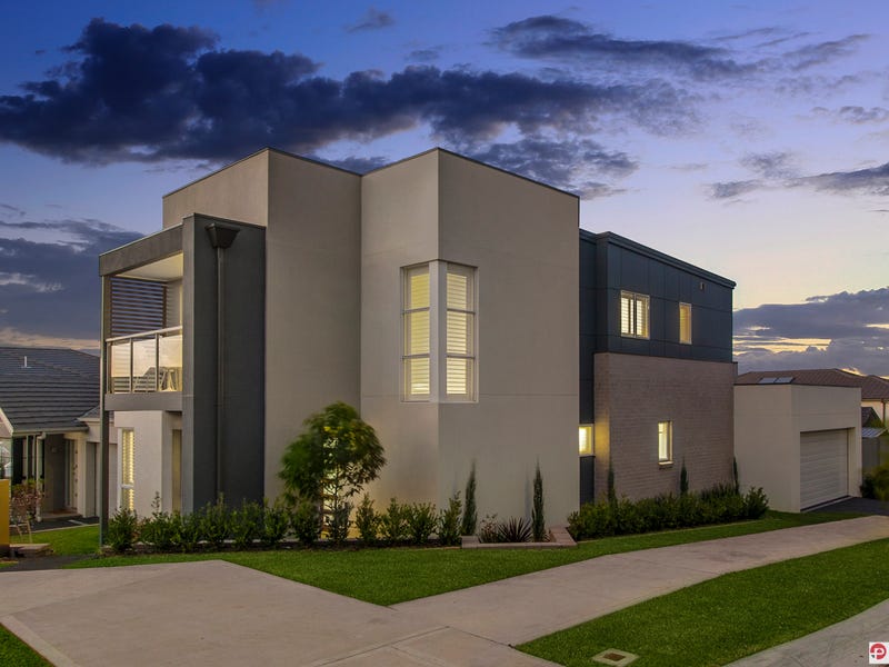 43 Greenview Drive, Moorebank, NSW 2170 Property Details