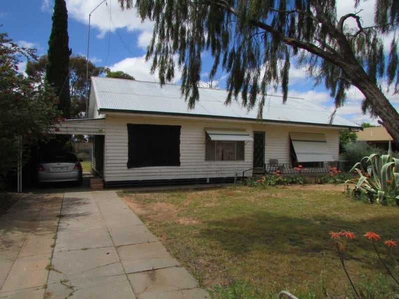 130 LASCELLES STREET, Hopetoun, Vic 3396 Property Details