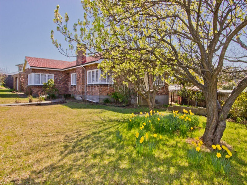 2 Deviation Crescent, Prospect, Tas 7250 Property Details