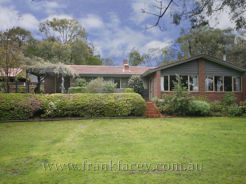 36 Burton Road, Beaconsfield Upper, VIC 3808