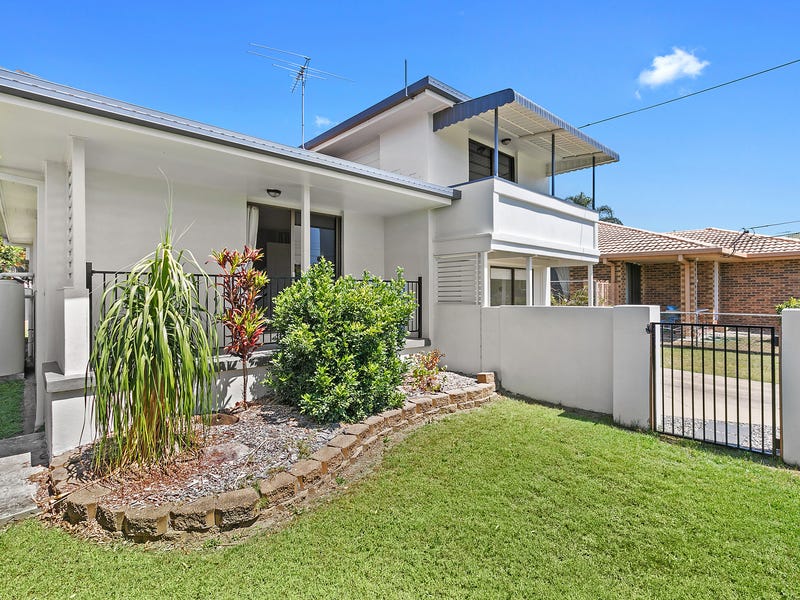 14 Armstrong Street, Clontarf, QLD 4019