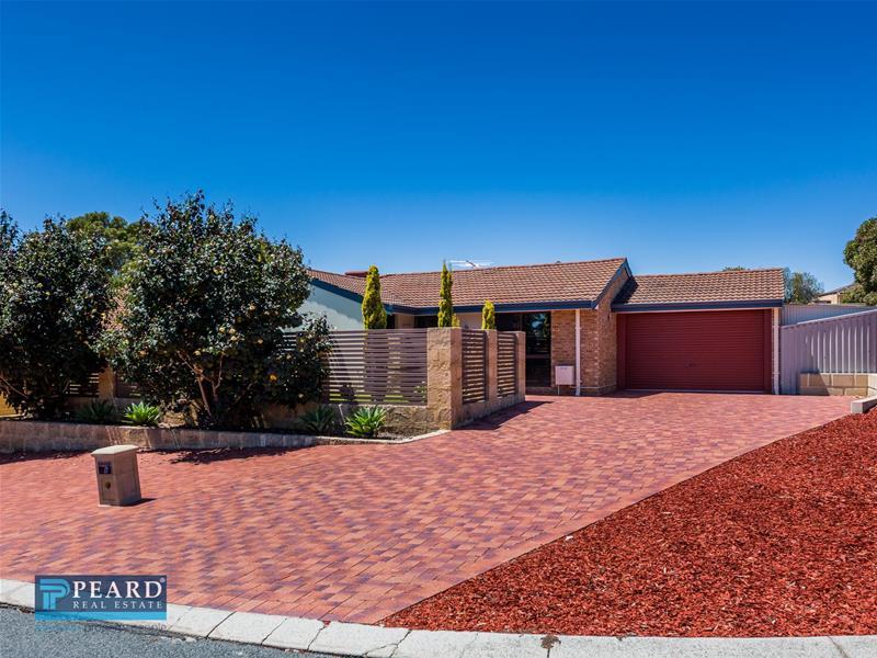 6 Penny Lane, Woodvale, WA 6026