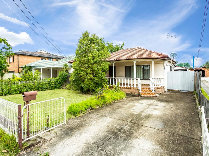 16 Como Road, Greenacre, NSW 2190 Property Details