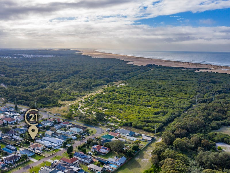 Houses for Sale in Fern Bay, NSW 2295