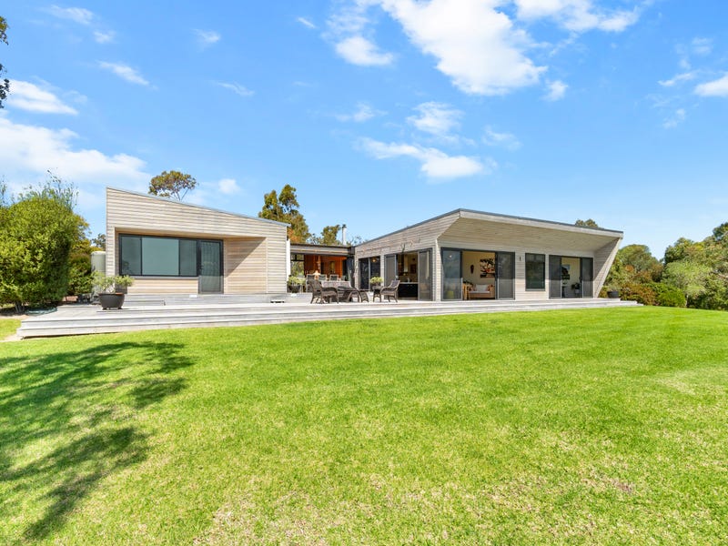 106 Windy Ridge Road, Longford, Vic 3851 - Property Details