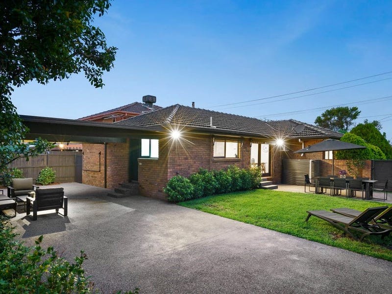 39 Roach Drive, Altona Meadows, VIC 3028
