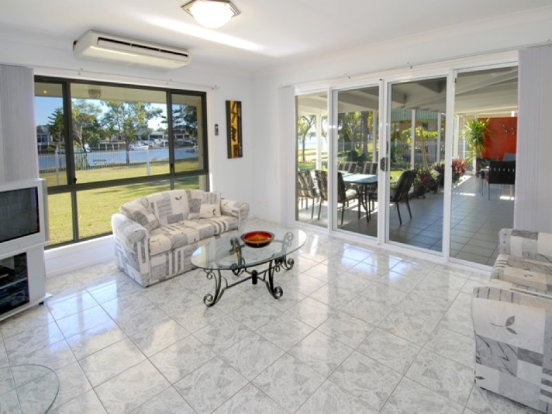 26 Mooloolah Drive, Minyama, Qld 4575 Property Details