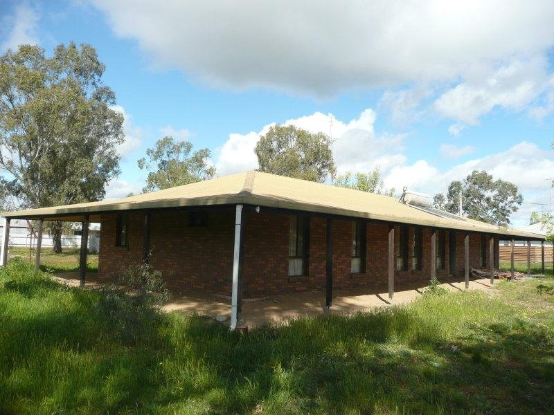 6 Teague Street, Koondrook, Vic 3580 Property Details