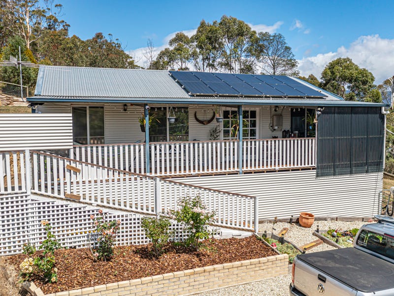 34 Hill Street, Geeveston, Tas 7116 House for Sale