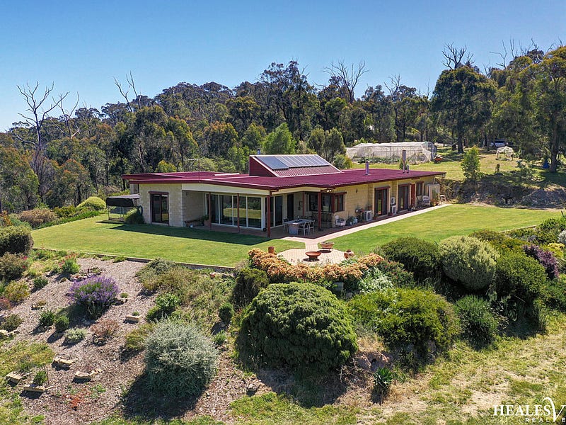 Real Estate & Property for Sale in Chum Creek, VIC 3777