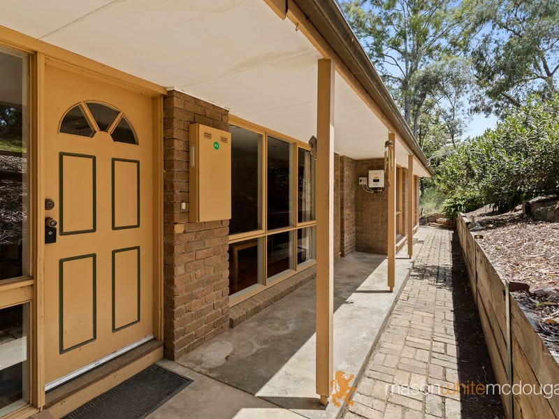 7678 Meander Road, Hurstbridge, Vic 3099 Property Details