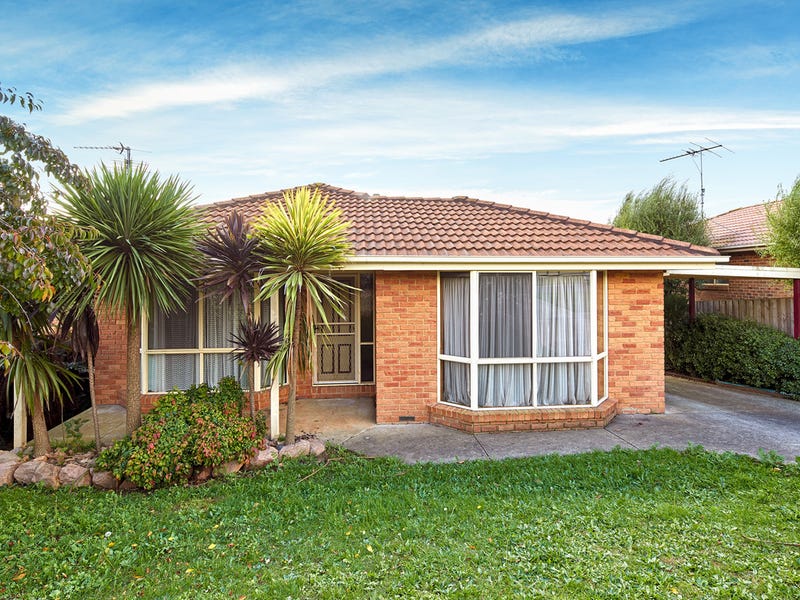 13 Walker Drive, Drouin, Vic 3818 Property Details