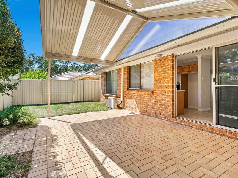 3/843 Henry Lawson Drive, Picnic Point, NSW 2213