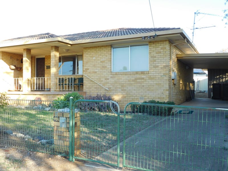 2/105 Robert Street, South Tamworth, NSW 2340