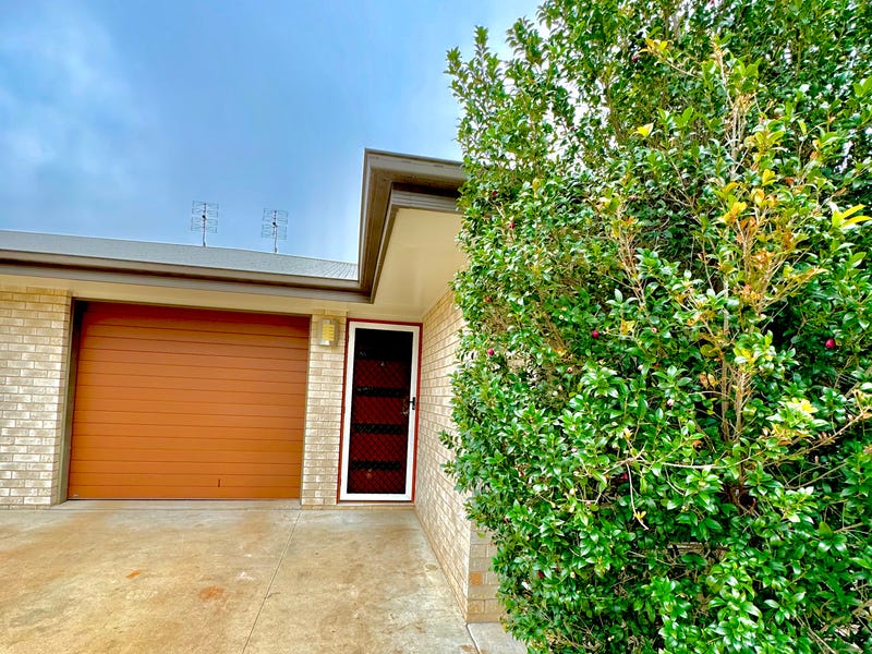 2/8 Windmill Road, Chinchilla, Qld 4413 Unit for Rent