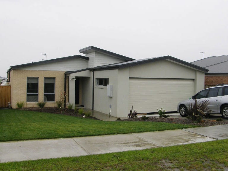 22 Christian Rise, Traralgon, Vic 3844 Property Details