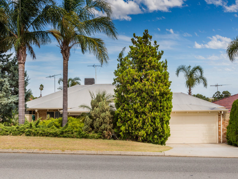 49 Barrington Street, Munster, WA 6166 Property Details