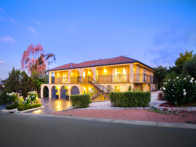 5 Lambell Close, Palmerston, ACT 2913 Property Details