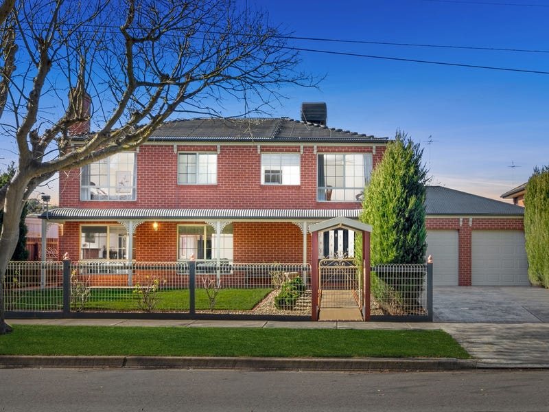 19 Gairloch Grove, Newtown, Vic 3220 House for Sale