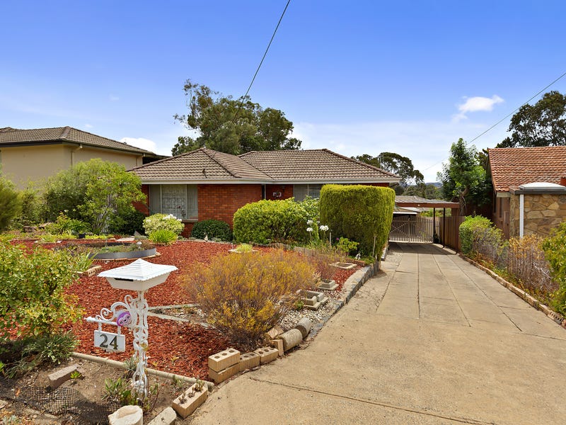 24 Bendora Avenue, Queanbeyan, NSW 2620 Property Details