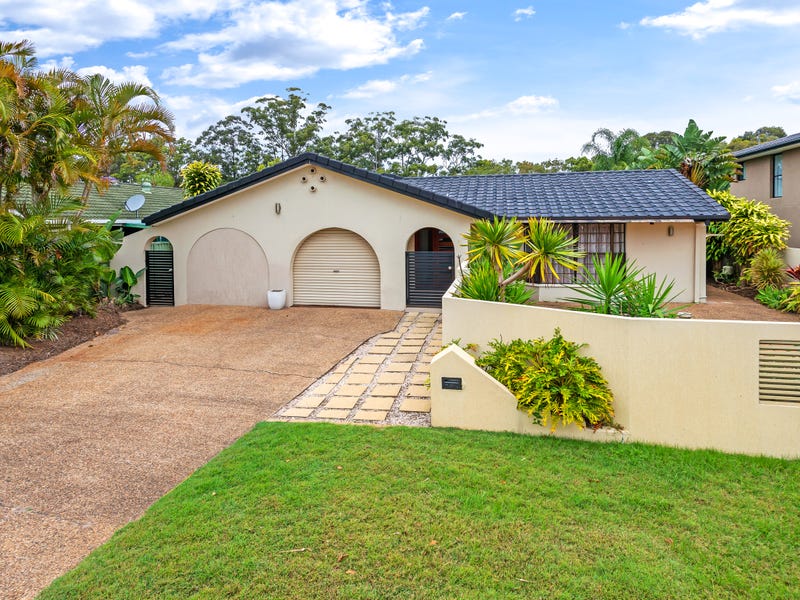 22 Sundown Drive, Paradise Point, QLD