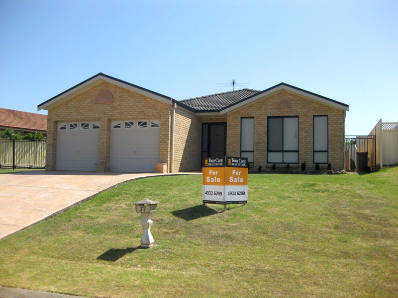 37 Wilton Drive, East Maitland, NSW 2323