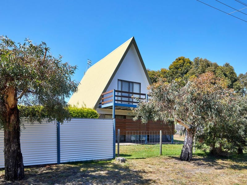 57 Swanwick Drive, Coles Bay, Tas 7215 House for Sale