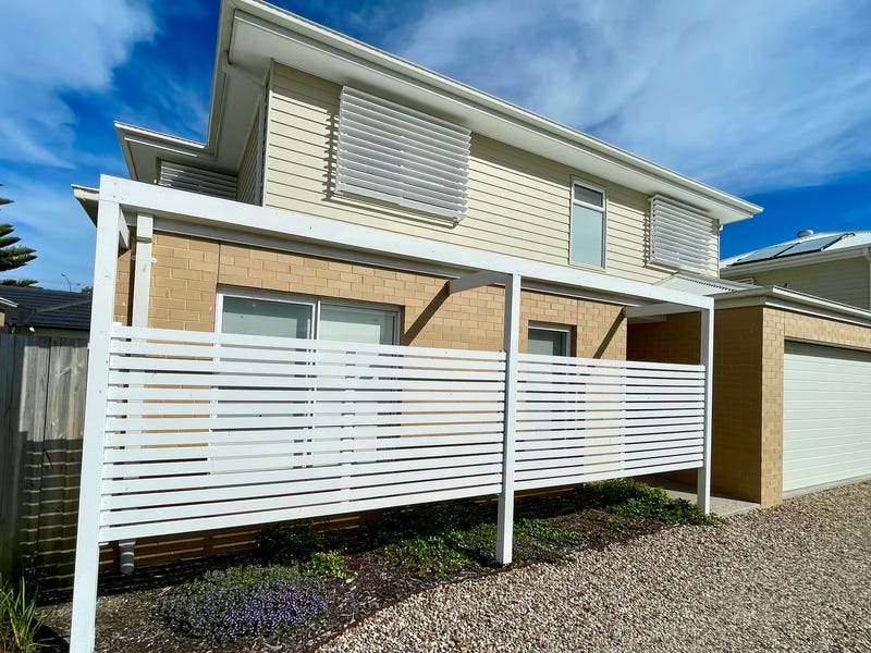 Point lonsdale deals rentals