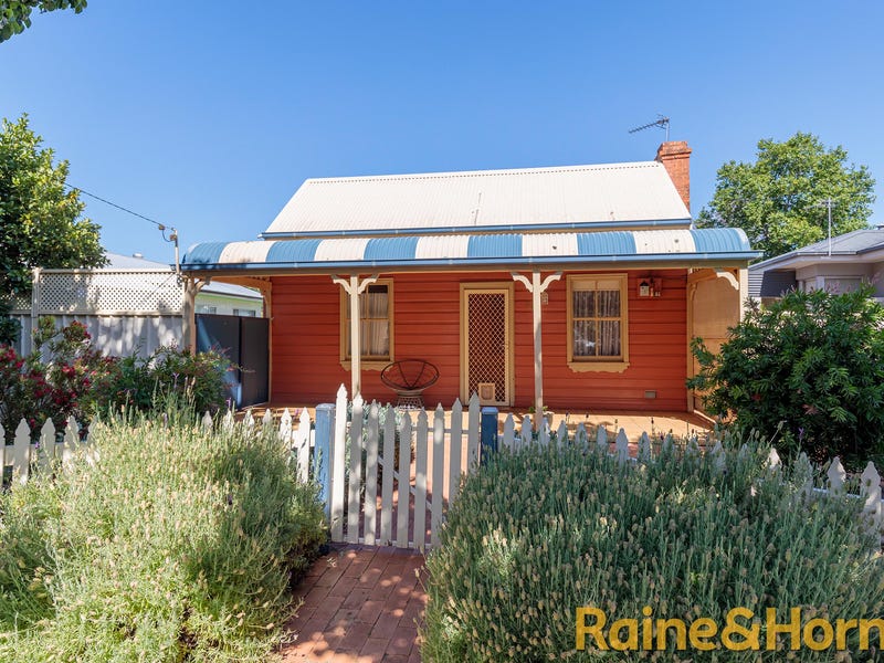 52 Taylor Street, Dubbo, NSW 2830 House for Sale