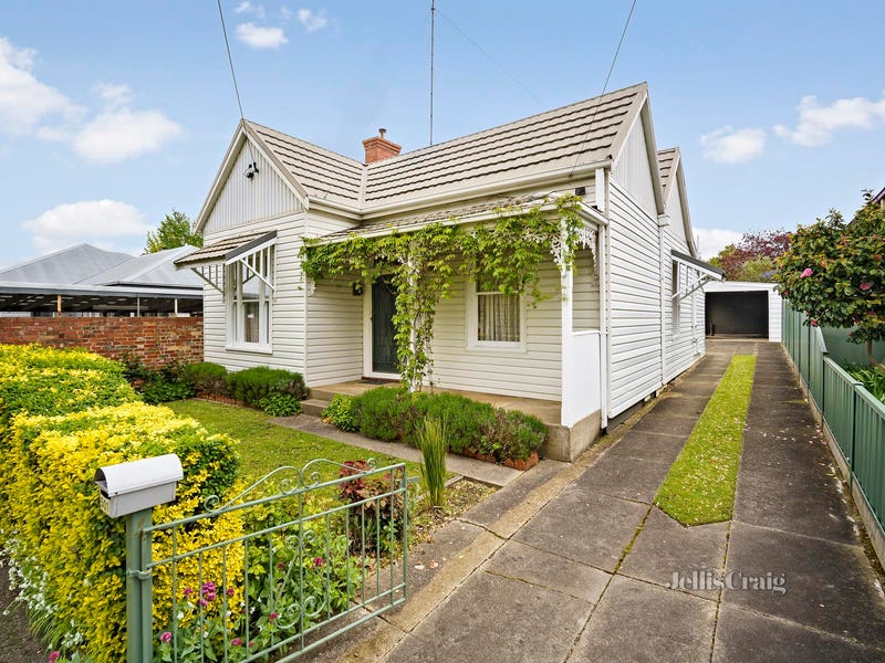 501 Ligar Street, Soldiers Hill, VIC 3350