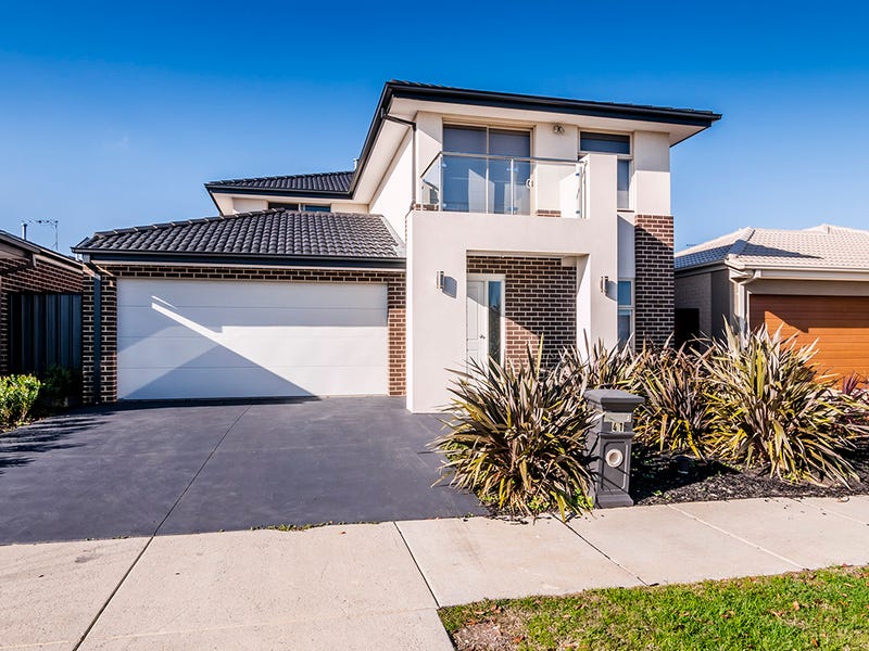 41 Bonnington Boulevard, Clyde North, VIC 3978