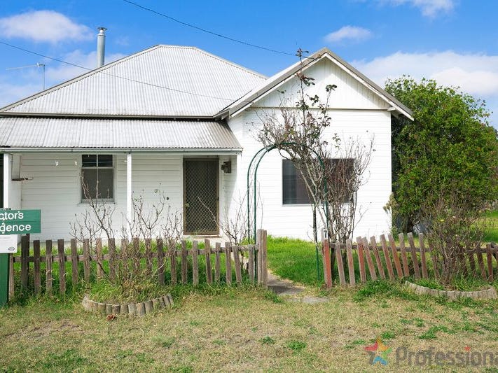 7 Stella Street, Hillgrove, NSW 2350 Property Details