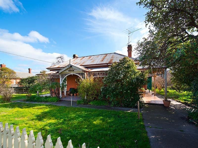39 Lyons Street, Newstead, Vic 3462 Property Details