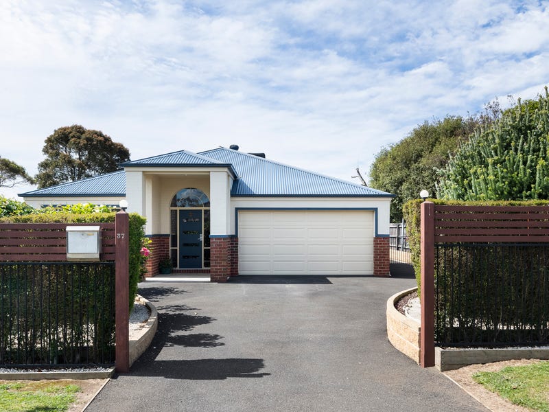 37 Ruth Road, Mornington, Vic 3931 Property Details