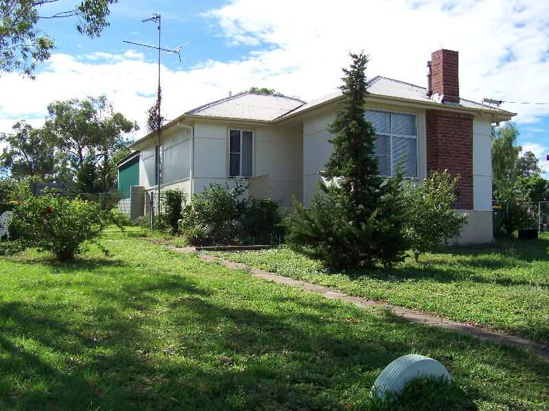 32 Dewhurst Street, Werris Creek, NSW 2341